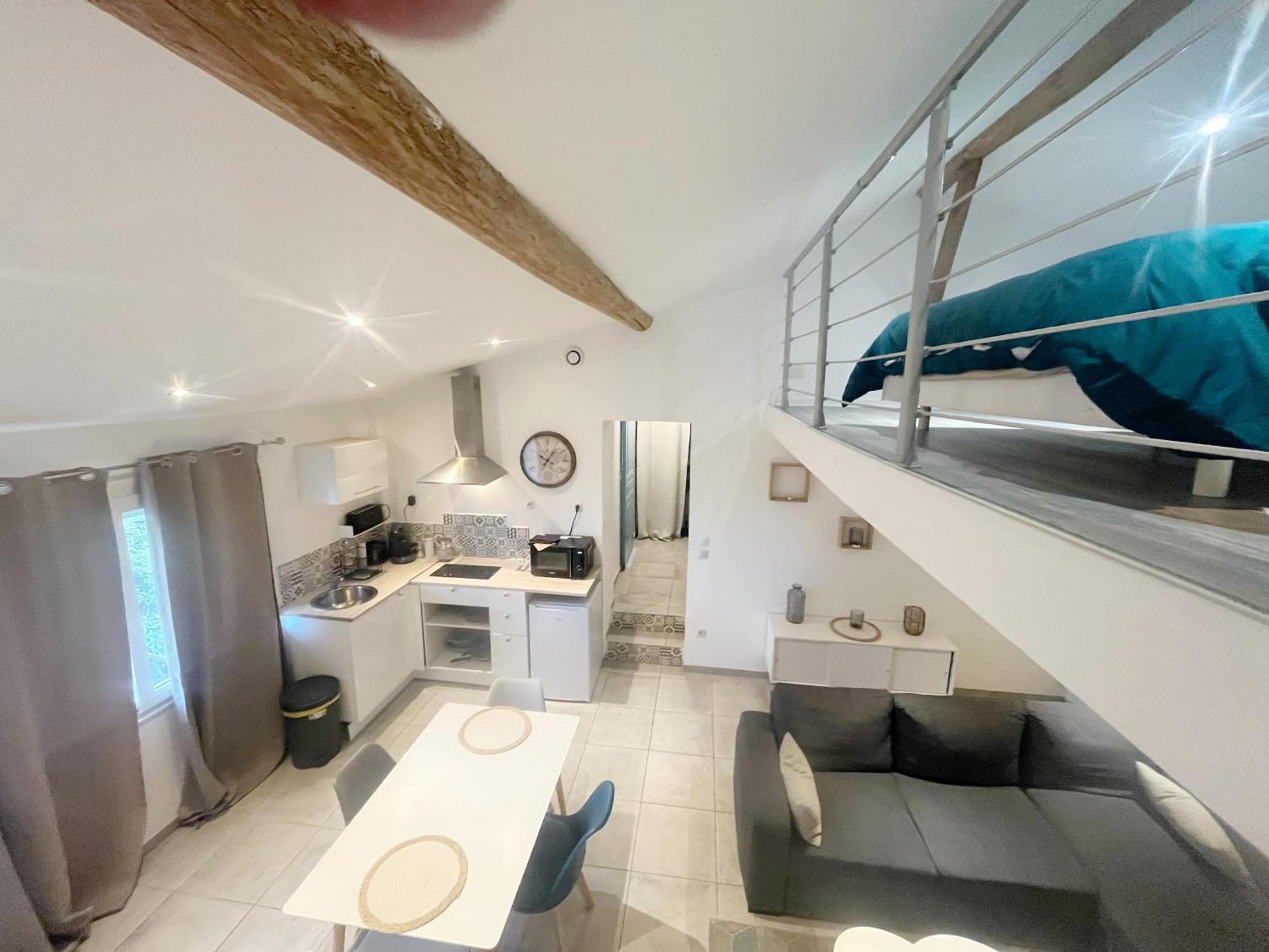 A Deux Pas Des Peniches Apartment Castelsarrasin Ngoại thất bức ảnh